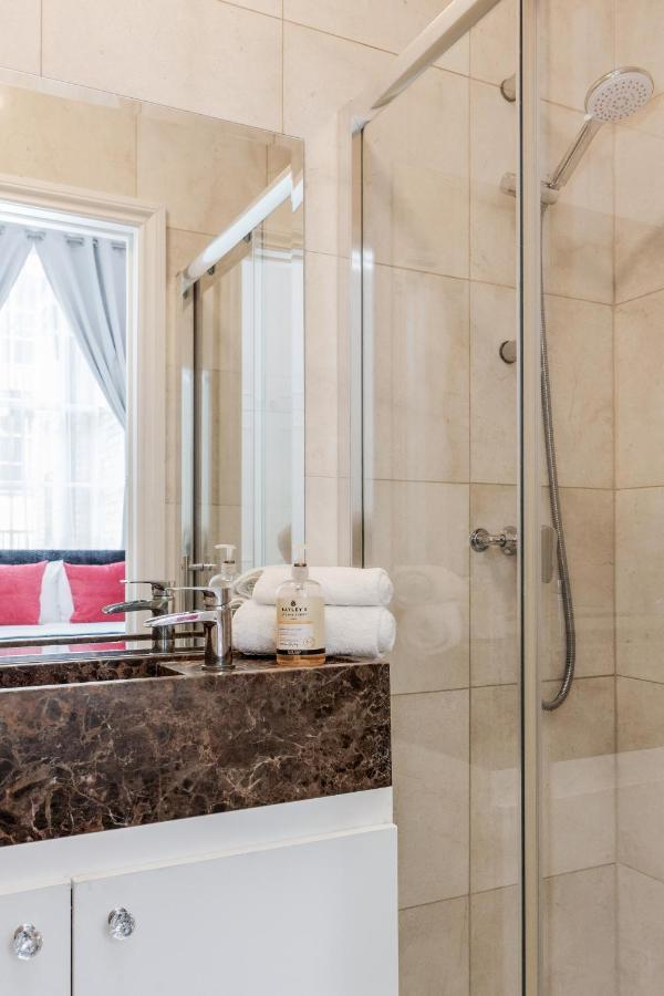 Oxford Street 2 Bed Apartment Лондон Екстериор снимка